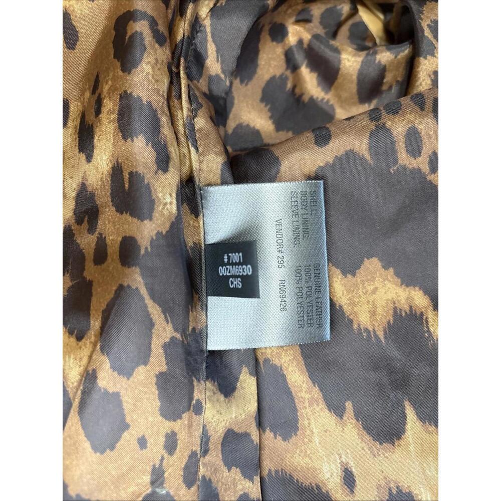 Stylish Tan Faux Leather Blazer with Leopard Print Lining - Picture 9 of 9